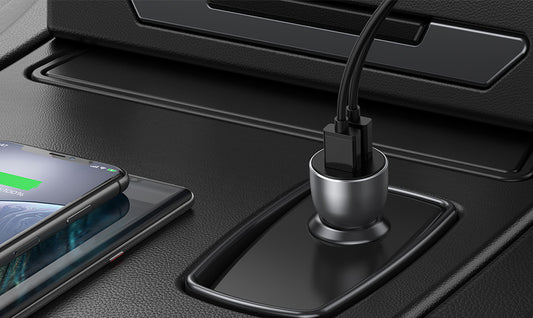 HERE'S HOW YOU CAN CHOOSE THE RIGHT CAR PHONE CHARGER